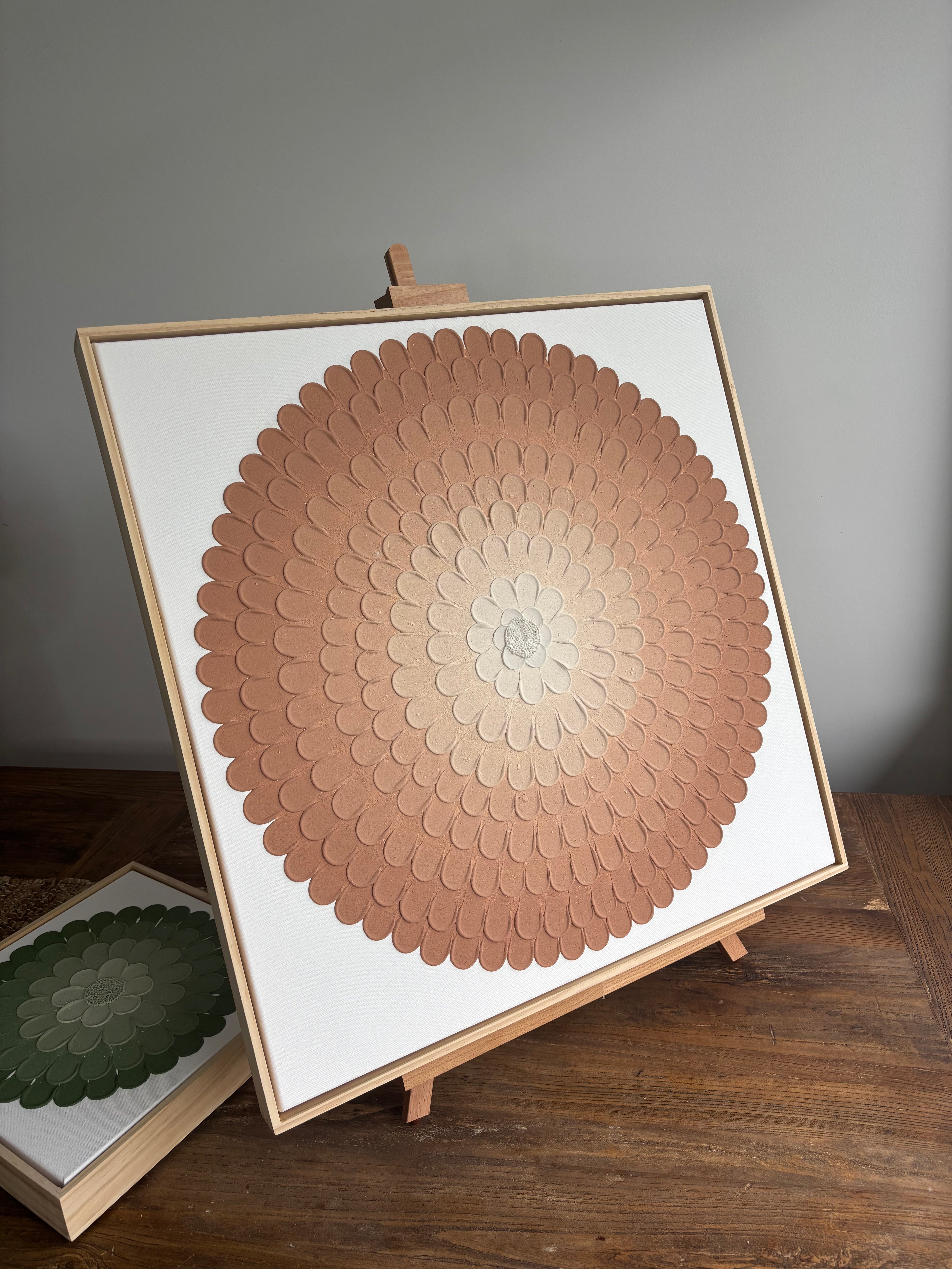 Full bloom fade - Tan